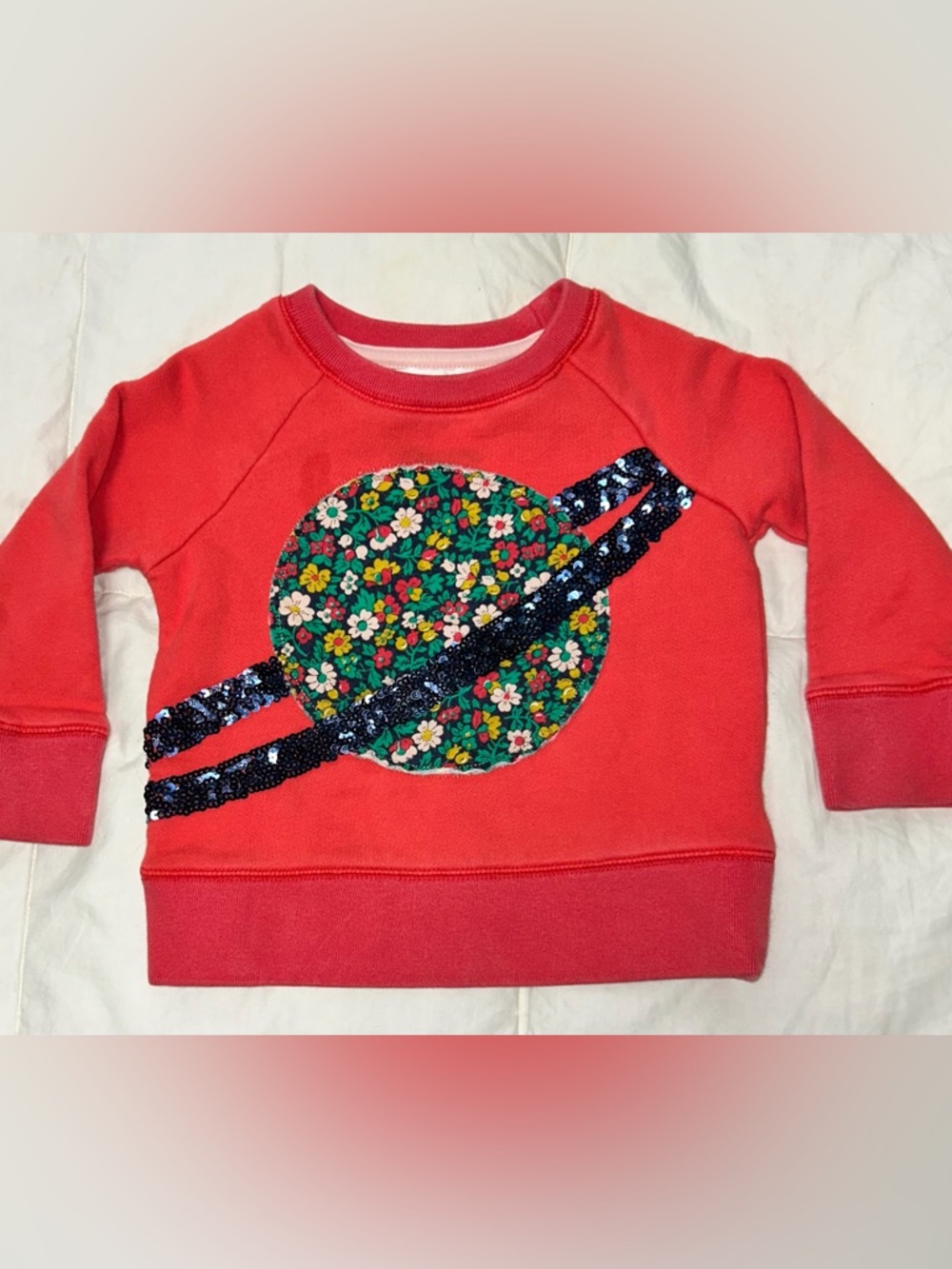 Mini Boden sweatshirt with floral Saturn Graphic sz 3-4 years smoke free home